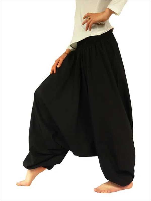 Sarouel noir look uni